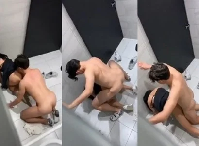 Cặp đôi trong nhà vệ sinh bị quay lén khi đang quan hệ trong WC